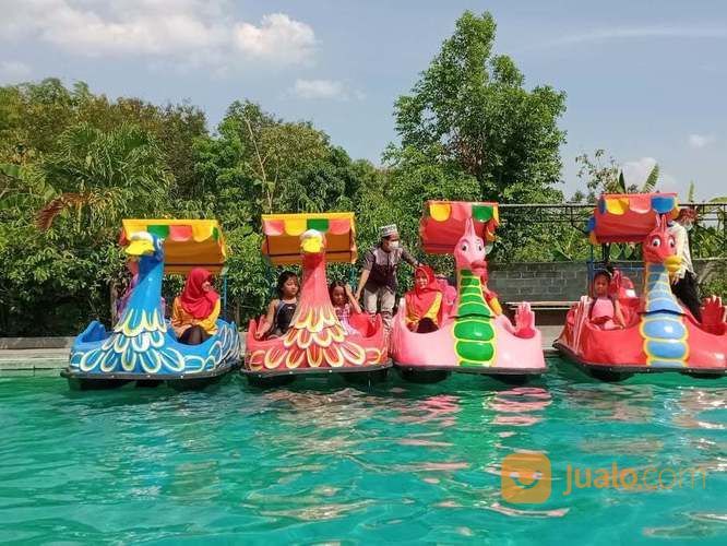 Perahu Bebek Fiber Sepeda Air Gowes Odong Odong