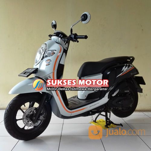 SCOOPY 2019 , HITAM PUTIH PENAMPILAN BARU, MESIN OK BERGARANSI , TANYA TANYA SILAHKAN KAK