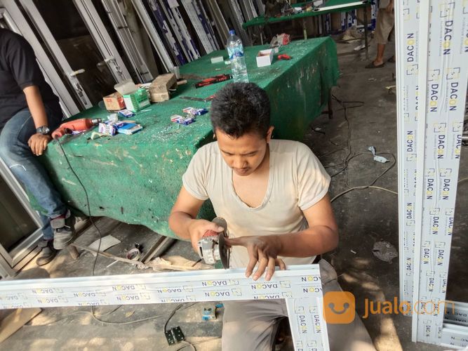 Tukang Kusen Aluminium