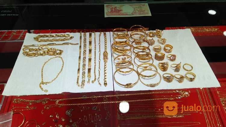 Perhiasan emas tanpa surat