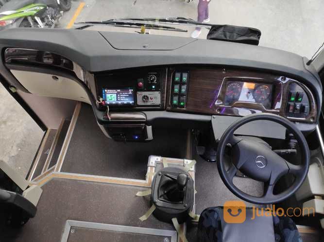 Medium Bus Mercedes Benz OF917 Long 39 Seat AC EXE Harga Spesial Chassis READY