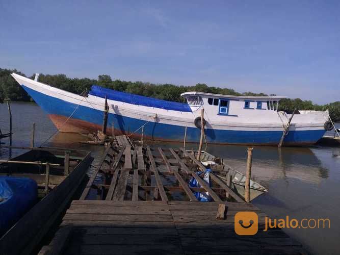 Muatan 100 Ton .. Baru 8 Bulan ..Harga 600 Jt Nego..