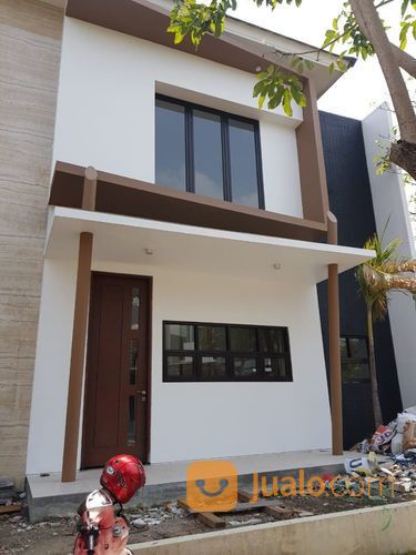 Rumah HOOK Bergaya Modern Citraland Stamford Place Surabaya