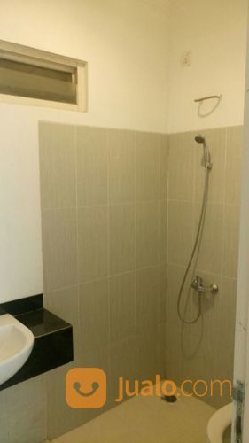 Rumah Luas 2 Lantai Darwin Timur Gading Serpong