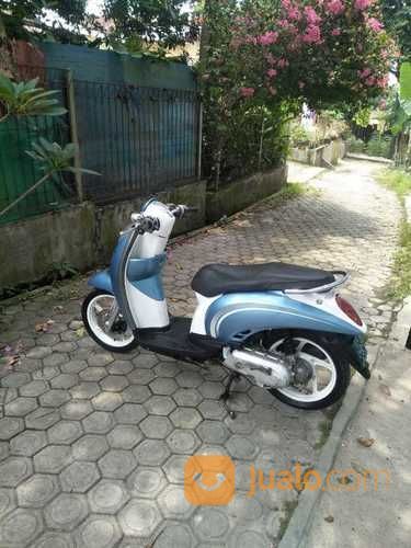 Honda Scoopy 2012