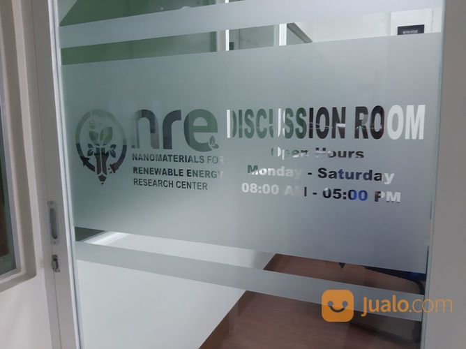 PASANG STIKER SANDBLAST CUTTING PINTU KACA KANTOR,KLINIK DI MEDAN