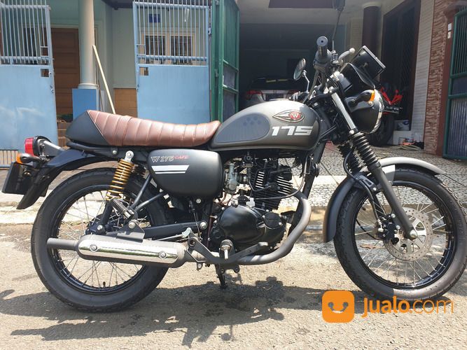 Kawasaki W175 Cafe Racer 2019. Baru 2000km