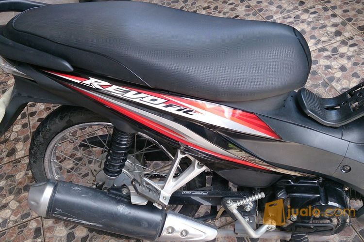 Honda Revo FIT Tahun 2013