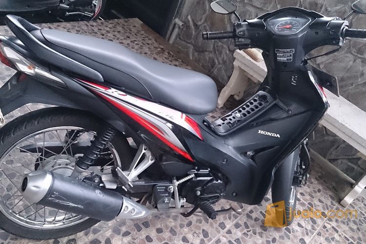 Honda Revo FIT Tahun 2013