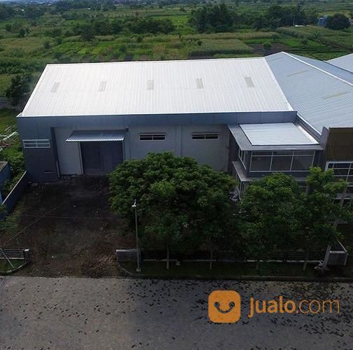 Gudang Di Komplek Pergudangan Gudang Asri Palemwatu Menganti Gresik