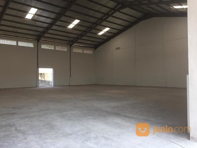 Gudang Di Komplek Pergudangan Gudang Asri Palemwatu Menganti Gresik