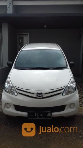 Xenia Warna Putih Mulus Tipe X Tahun 2014