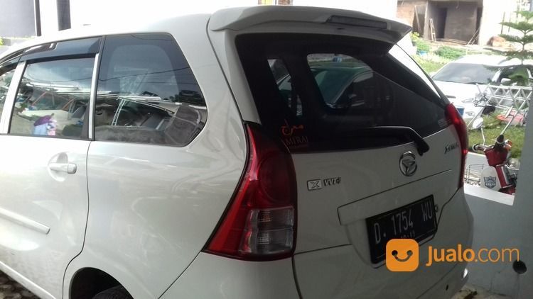 Xenia Warna Putih Mulus Tipe X Tahun 2014