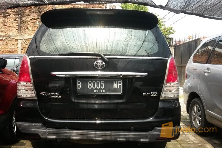 Kijang Innova V 2010 ( Manual ) Hitam Metalik TOP