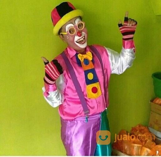 Badut Milenial Terlaris