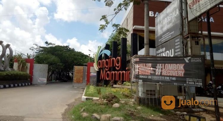 RUMAH CANTIK DI AROEPALA, ANGING MAMMIRI RESIDENCE