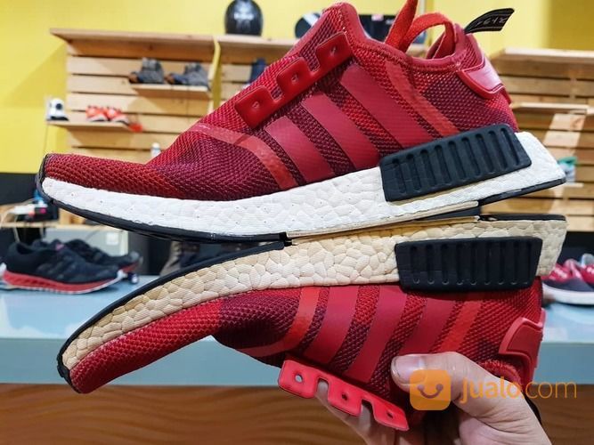 CUCI SEPATU , RESTORASI , REGLUE , REPAINT , DLL