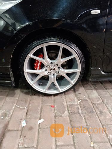 Modifikasi Toyota Vios Menggunakan Velg Racing HSR Ring 17 Dengan Ban Tipis Accelera