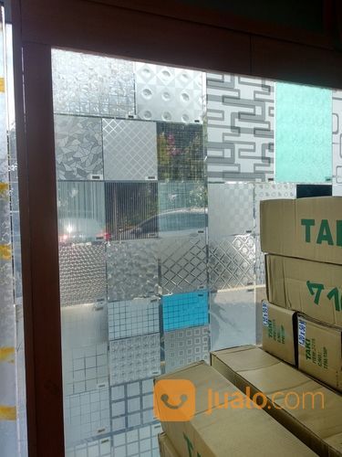 Sticker Sandblast Motif Dan Polos