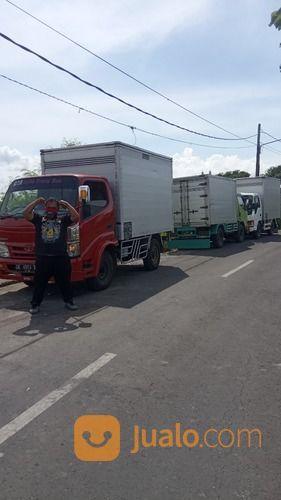 Jasa Sewa Truk Box Termurah
