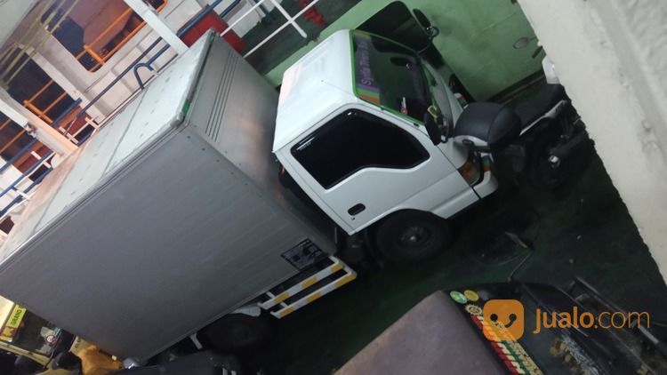 Jasa Sewa Truk Box Termurah