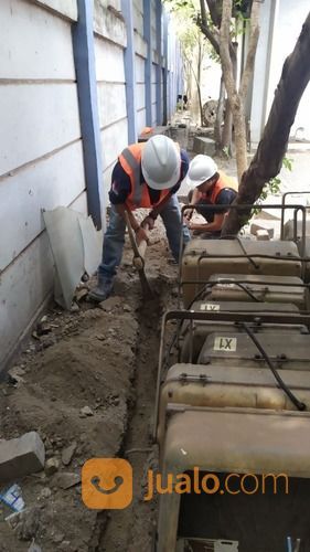 Jasa Penarikan Kabel Fiber Optic