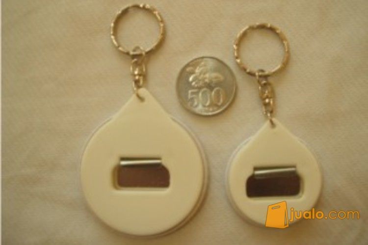 Pin Pembuka Tutup Botol - pin gantungan kunci