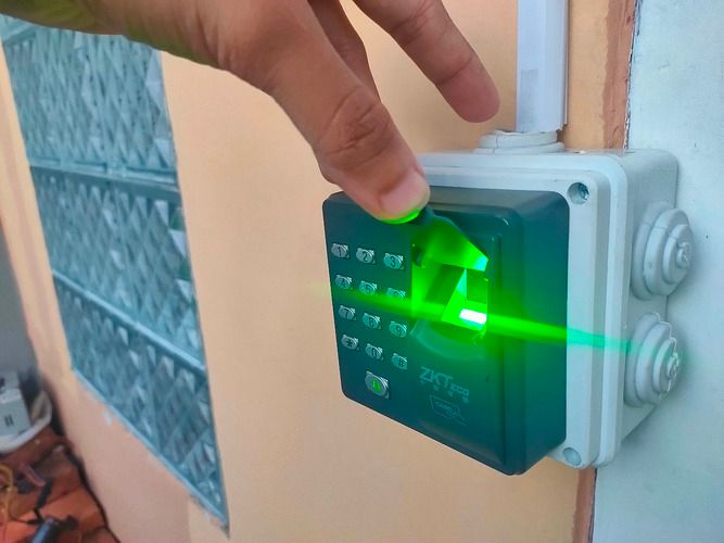 Jasa Pemasangan CCTV , Penarikan Kabel,Access Control Jakarta