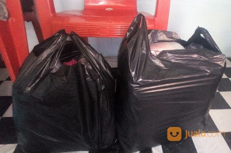 Jasa Setrika "MJ LAUNDRY TLOGOSARI SEMARANG Hanya Rp.3500/KG Reguler 2 Hari. Yuuuks..Diorder (^_^)