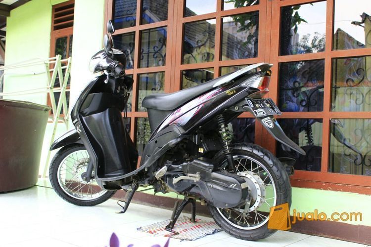 SEPEDA MOTOR YAMAHA MIO SPORTY 2011 SECOND / BEKAS