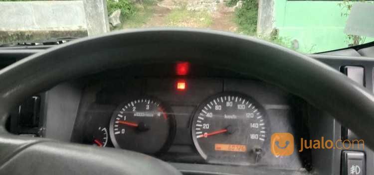 Truk Isuzu Nmr 71 HD 6.1 2017