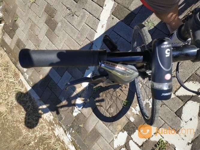 Sepeda Polygon Xtrada 2.0 Dengan Semua Aksesorisnya