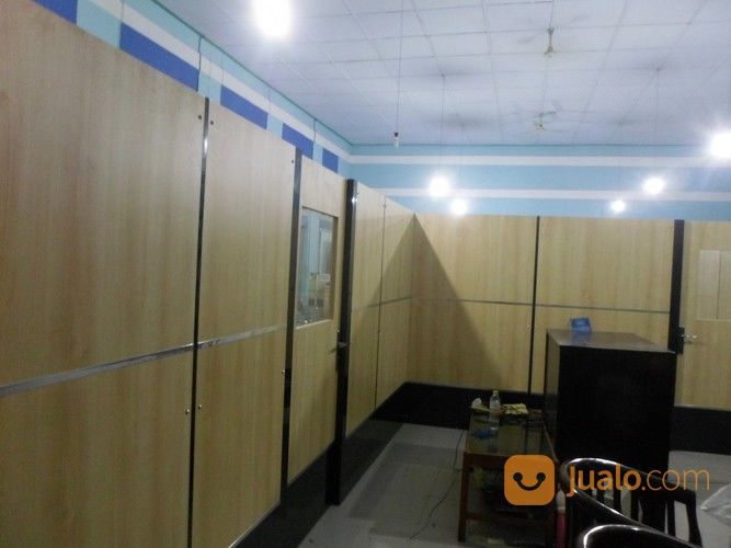 Sekat Ruang Kantor Knockdown