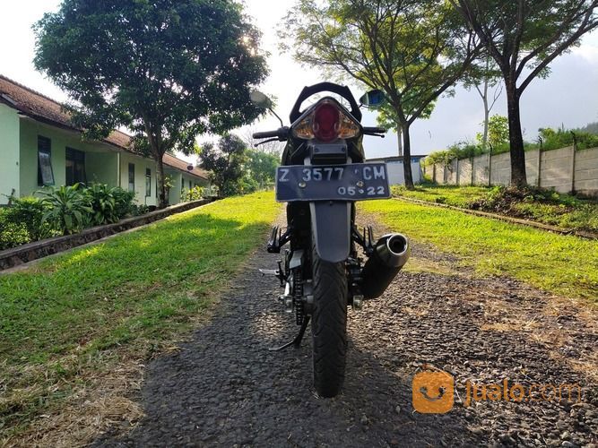 Suzuki Satria Fu 150 Black Predator