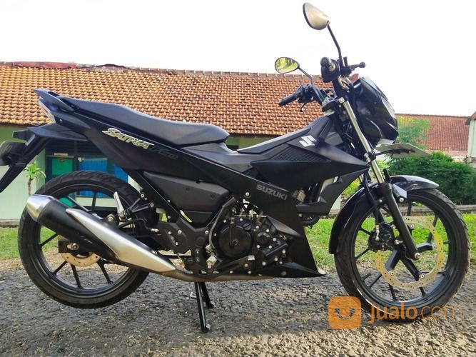 Suzuki Satria Fu 150 Black Predator