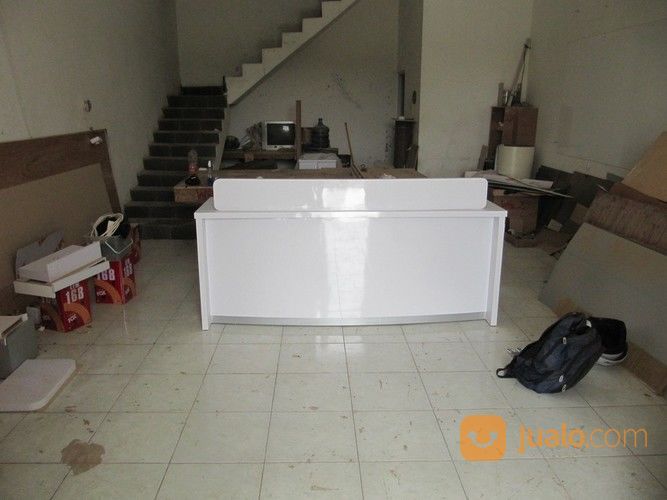 Meja Front Desk Untuk 2 Orang