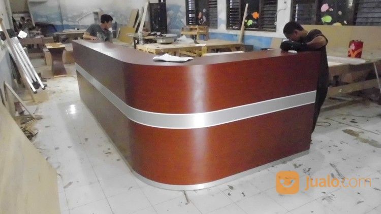 Meja Front Desk Untuk 2 Orang