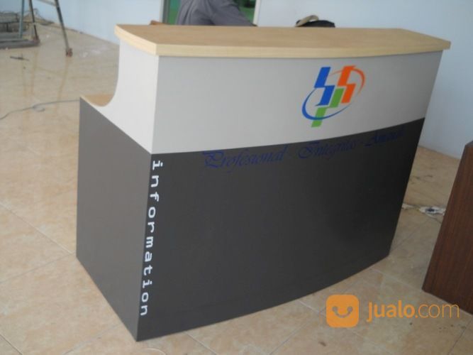 Meja Front Desk Untuk 2 Orang