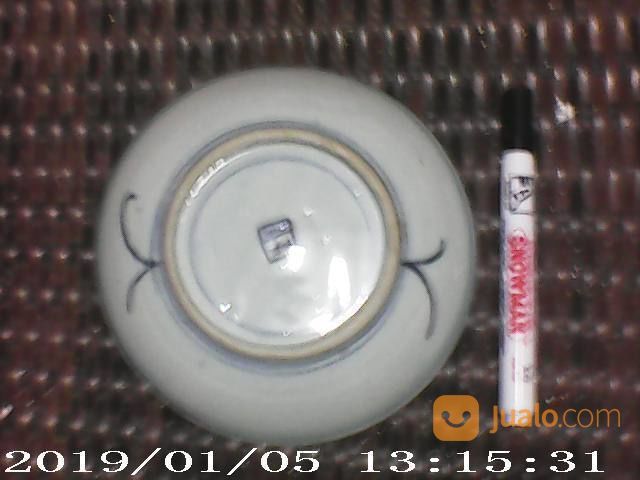 Piring Keramik China Antik