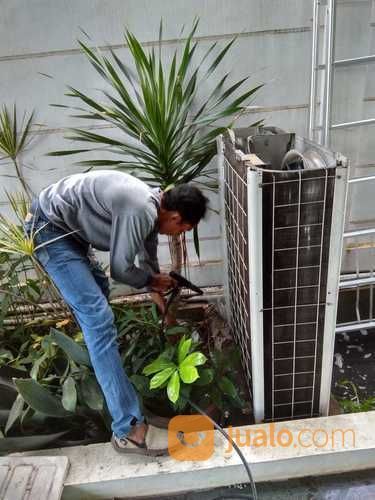 Service AC Kota Jambi