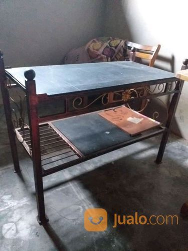 Meja Tipi Besi Tempahan