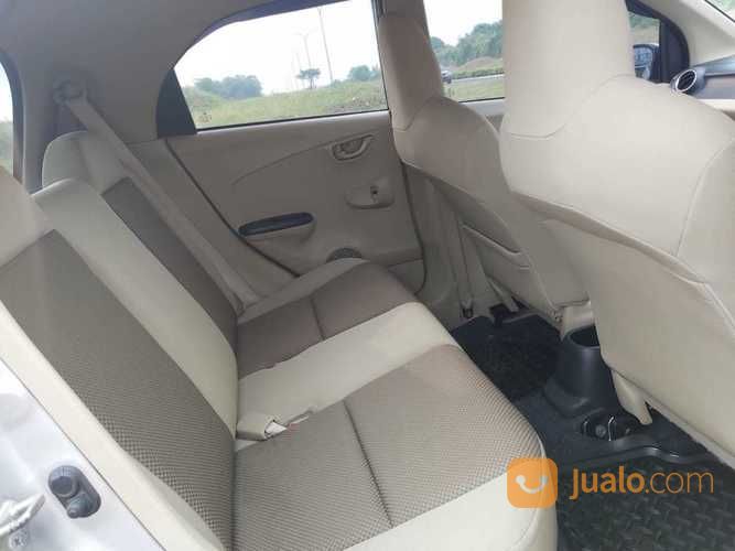 Honda Brio 1.3 AT CBU 2013,Sesuai Untuk Mobilitas Yang Semakin Padat