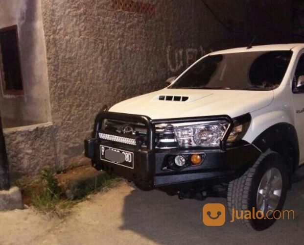 BUMPER BESI MOBIL TOYOTA HILUX