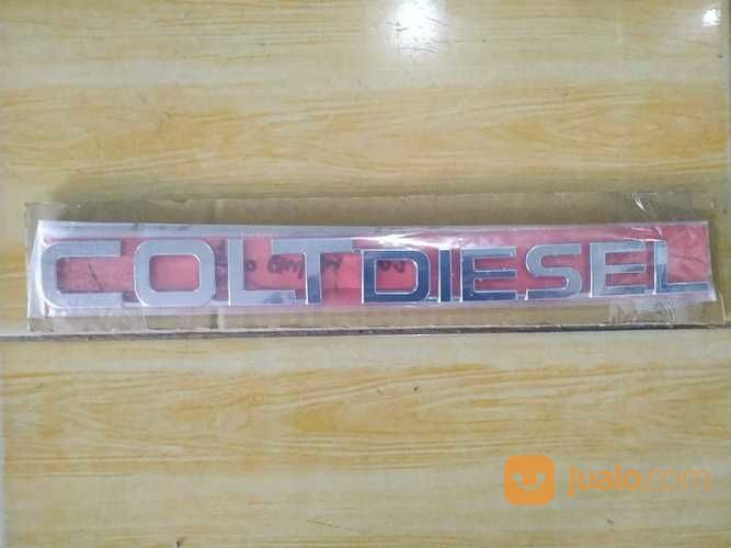 Emblem COLT DIESEL Dikedok Depan Mitsubishi Canter