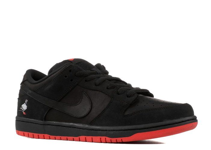 Nike SB Dunk Low Black Pigeon