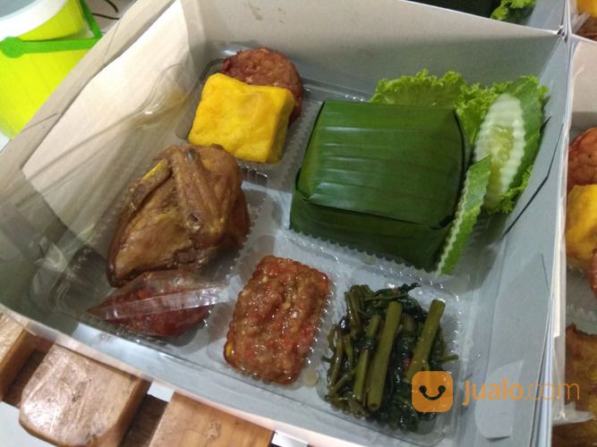 Nasi Padang Dalam Box Di Cimahi