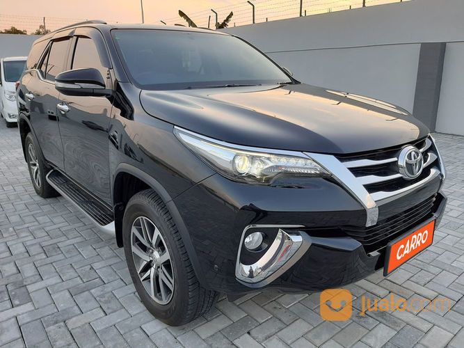 Toyota Fortuner VRZ AT 2016 Hitam
