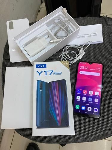 Vivo Y17 4/128GB Fullset