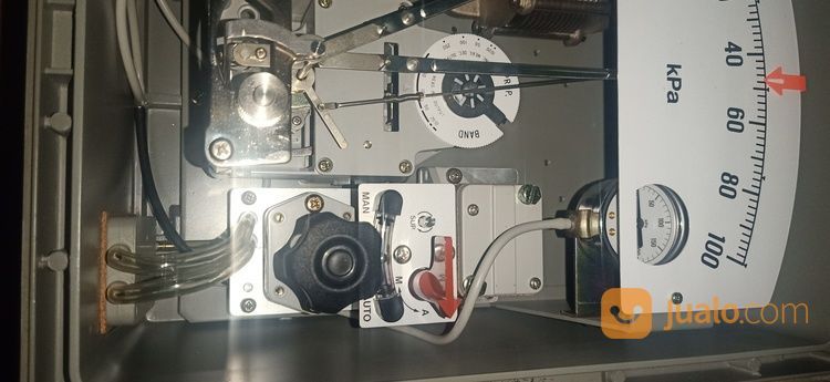 YOKOGAWA MC43 ASC-N*A/CAL-P/P32 Indicating Pneumatic Controller