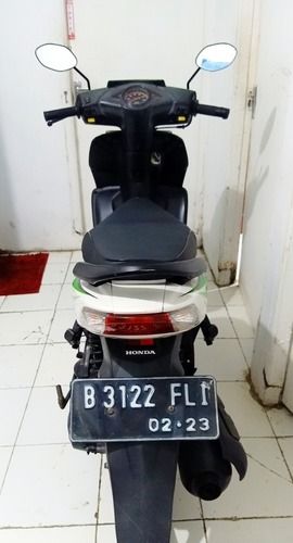 HONDA VARIO 110 CW 2013 KARBU FULL ORIGINAL TANGAN 1 LOW KM PAJAK PANJANG GRESS ANTIK